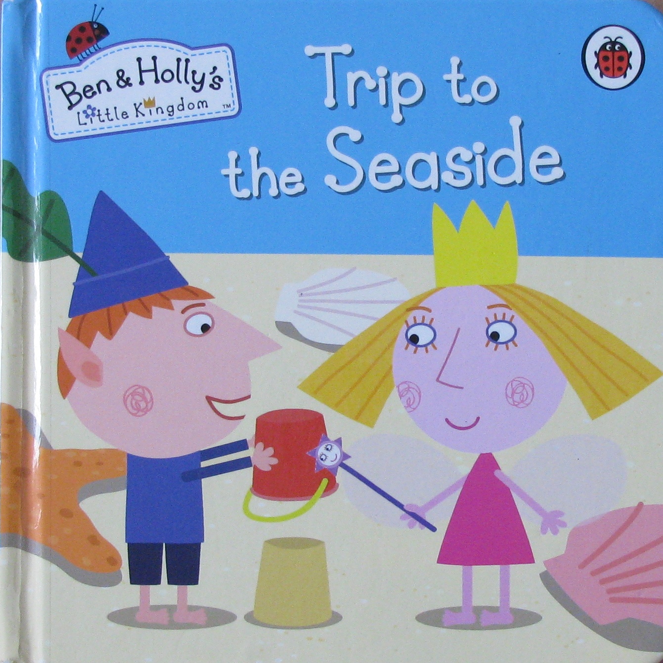 ben and holly"s little kingdom: trip to the seaside