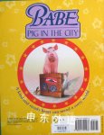 Babe pig in the city