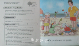 Oxford Reading Tree: Stage 2: First Phonics: the Hole in the Sand