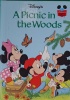 A Picnic in the Woods (Disney's Wonderful World of Reading)