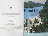 Four Corners: Island Life