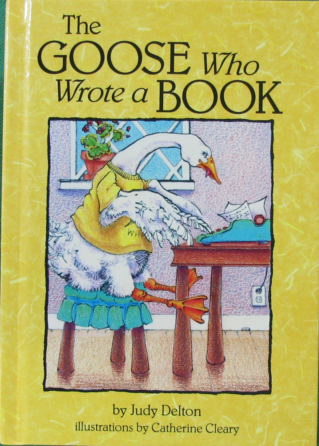 the goose who wrote a book(a carolrhoda on my own book)