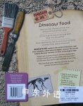 Dinosaurs in action
unearth the secrets
behind dinosaur fossils