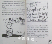 Mona the Vampire and the Hairy Hands (Orchard Super Crunchies)